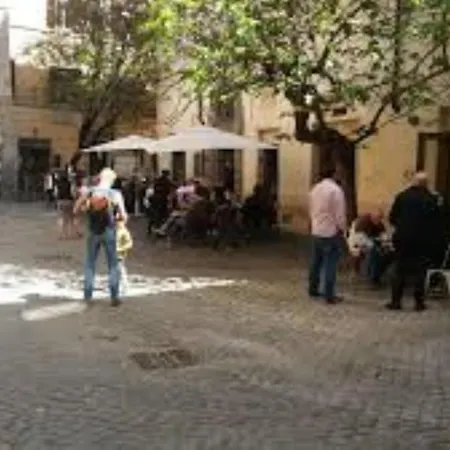 Navona Fico Apartment *